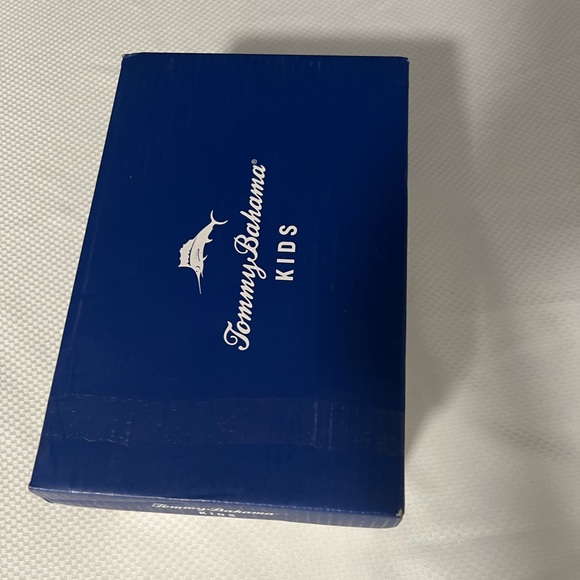 NEW TOMMY BAHAMA TOMS Fenix Double Strap Sneaker - Kids' Size: 7 - Picture 5 of 8